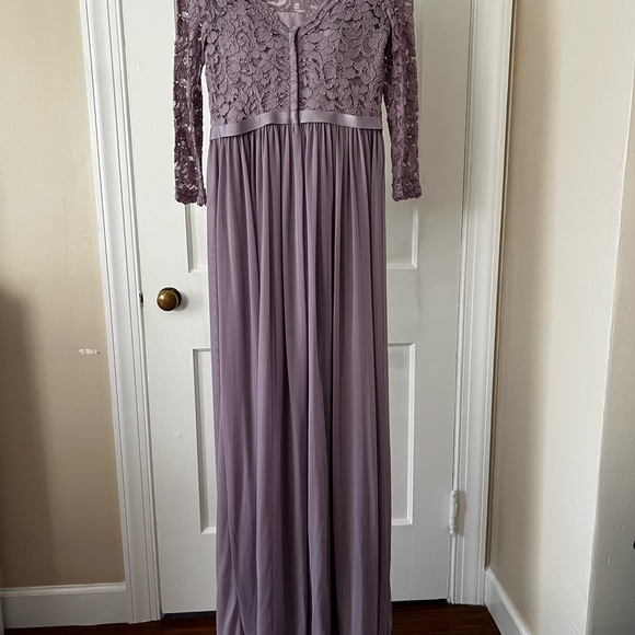 Dress - Picture 5 of 5